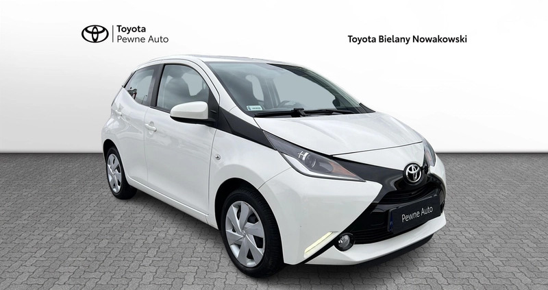 Toyota Aygo cena 41900 przebieg: 13128, rok produkcji 2017 z Pilica małe 379